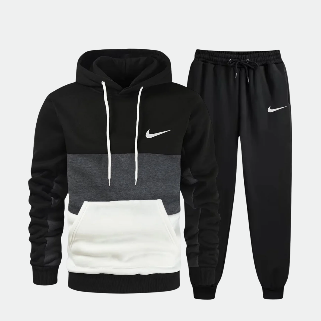 Lässiger Trainingsanzug mit Kapuze